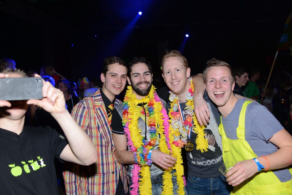 ../Images/Jubileum feest 5x11 408.jpg